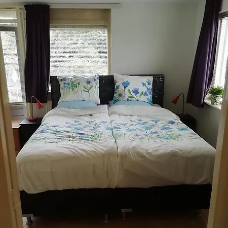 55+ Appartement Midden In Het Centrum 萨森海姆